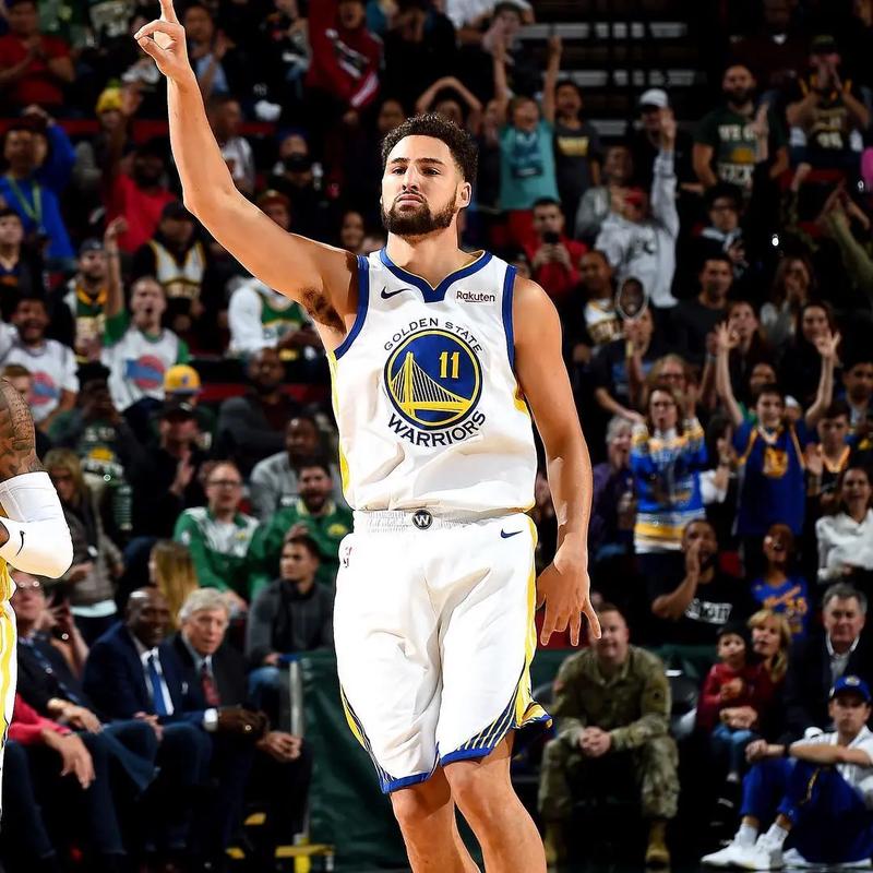 4轮过后唯一保持全胜球队，中日德兰在欧联积分榜暂居榜首（欧联四轮战罢，中日德兰成唯一全胜队，暂居积分榜首）